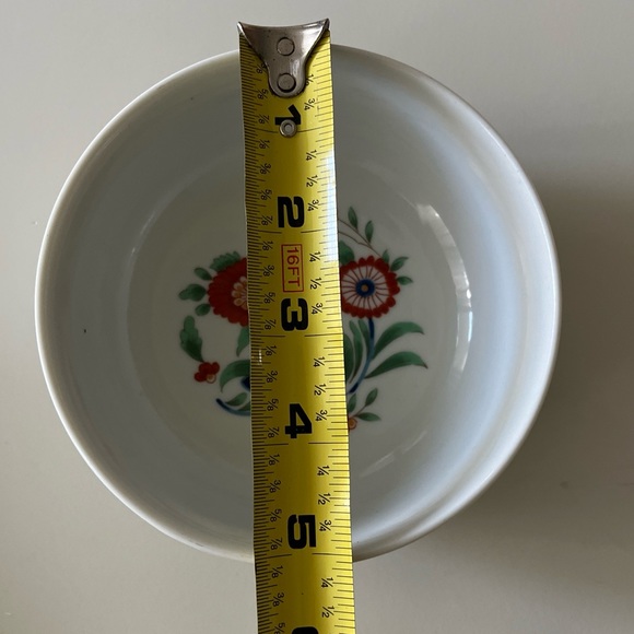 Vintage Smithsonian Institute Kakiemon Design Bowl 5”Diameter 2.5”High Japan - Picture 4 of 9